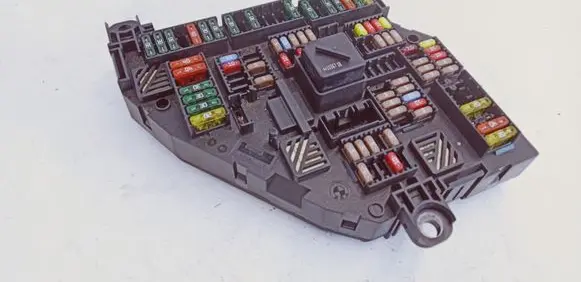 BMW 5 F10 F11 Fuse module 923442401 21091000919797 217033451F