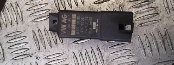 Glow plug pre-heat relay