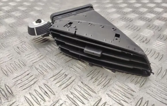 Ford C-MAX II Dash center air vent grill AM51R014L20