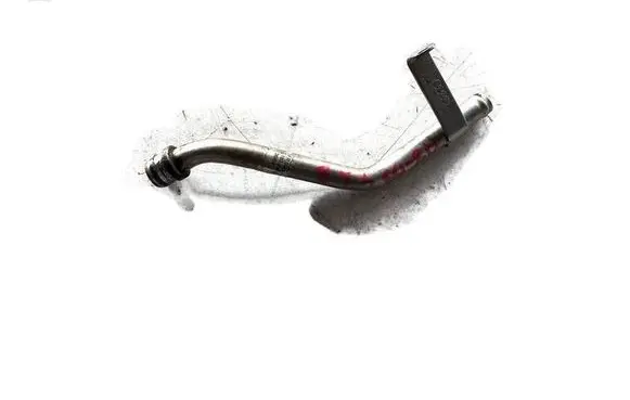 Audi A8 S8 D3 4E Breather/breather pipe/hose 077103215C