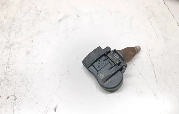 BMW 3 F30 F35 F31 Tire pressure sensor 6855539