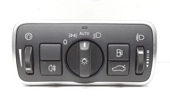 Volvo V60 Light switch 30739456