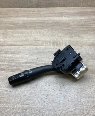 Toyota Avensis T250 Indicator stalk 8414005110 173650