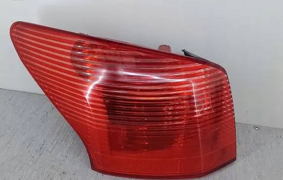 Peugeot 407 Rear/tail lights 9641948780