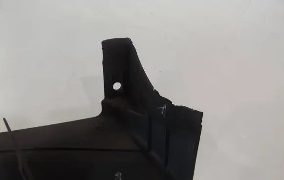 Audi A6 S6 C6 4F Air intake duct part 4F0129617C