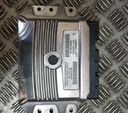 Peugeot 407 Engine control unit/module 21680497