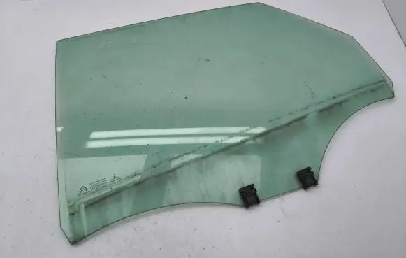 Citroen C4 II Picasso Rear door window glass