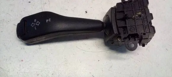 BMW 3 E46 Indicator stalk 8363668K