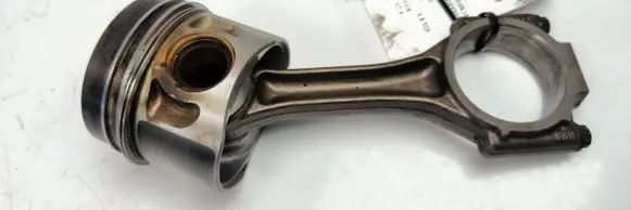 Volkswagen Transporter - Caravelle T5 Piston with connecting rod