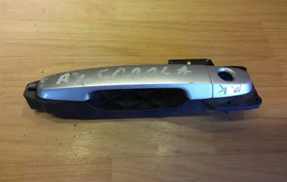 Toyota Corolla E120 E130 Front door exterior handle 232986