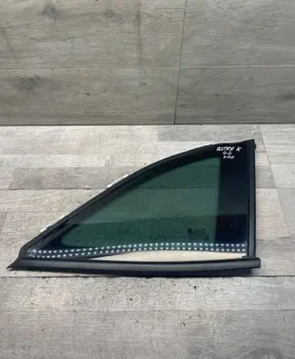 Opel Astra K Rear side window DOT682AS3M5236 43R011595