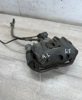 Volkswagen II LT Rear brake caliper