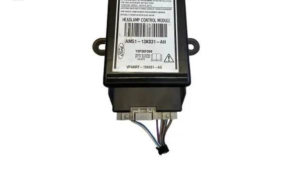 Ford Focus Light module LCM AM5113K031AH VPAMFF13K031AG