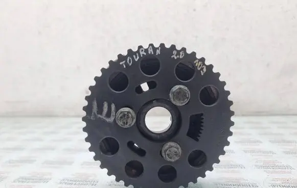 Volkswagen Touran I Camshaft pulley/ VANOS 038109111E 03G109239B