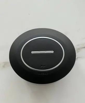 Steering wheel airbag