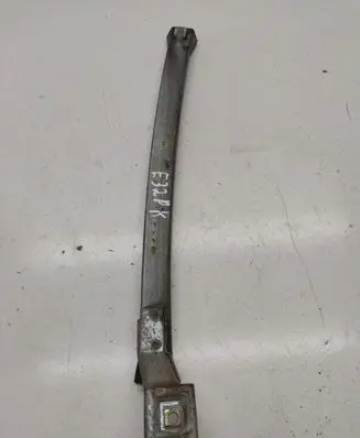 BMW 7 E32 Front door window/glass frame 