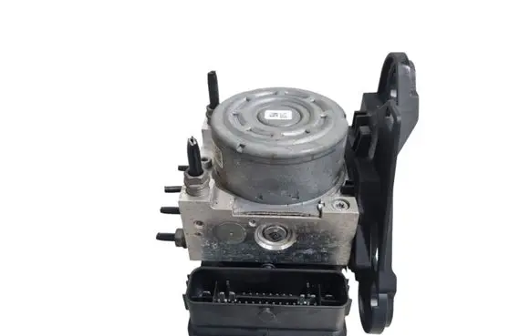 Volkswagen PASSAT B8 ABS Pump 5Q0614517DN