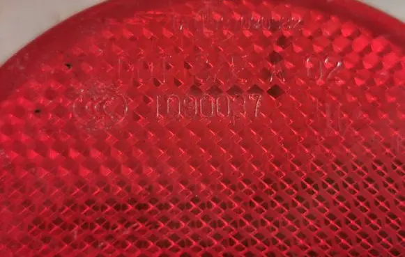 Nissan X-Trail T31 Rear tail light reflector 1090037