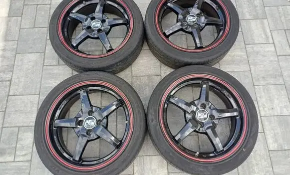 Fiat Grande Punto R17 alloy rim