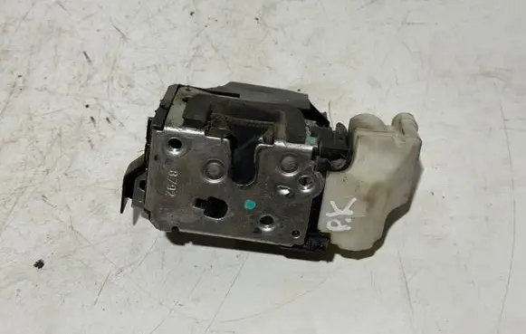 Fiat Doblo Front door lock