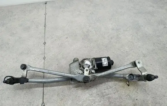 BMW 1 E81 E87 Front wiper linkage 7193036