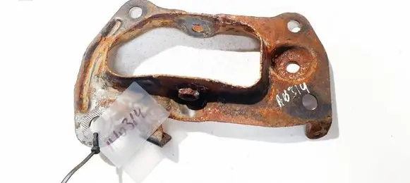 Volkswagen PASSAT B6 Bracket in trunk/boot 