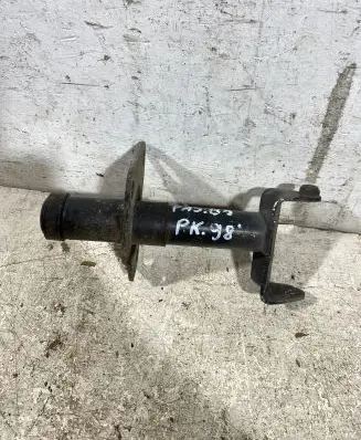 Volkswagen PASSAT B5 Front bumper shock/impact absorber 3b0807133