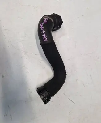 BMW 1 E82 E88 Engine coolant pipe/hose 7811923