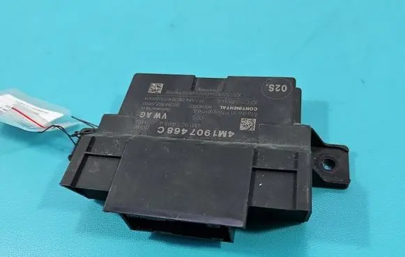 Audi A4 S4 B9 8W Central body control module 4M1907468C IMPRK1601631