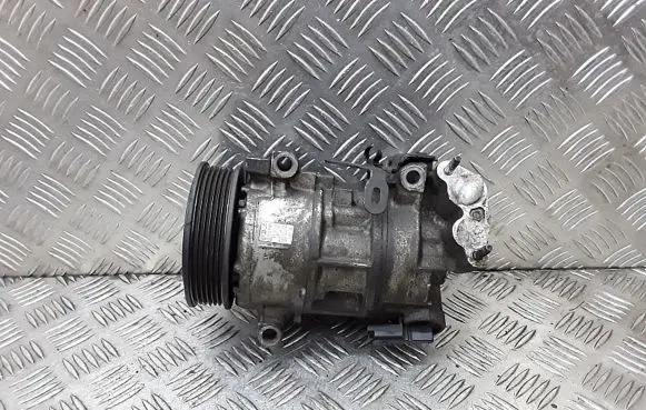 Opel Crossland X Air conditioning (A/C) compressor (pump) 9875655880