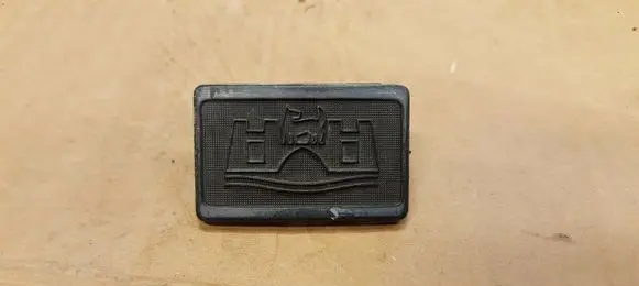 Volkswagen Golf II Fender model badge letters 165853688A