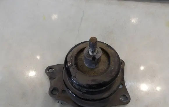 Seat Ibiza III (6L) Engine mount bracket 6Q0199262AF
