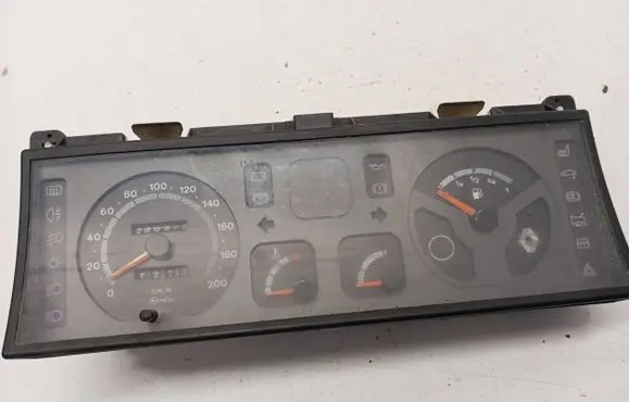 Renault Espace II Speedometer (instrument cluster) D905C