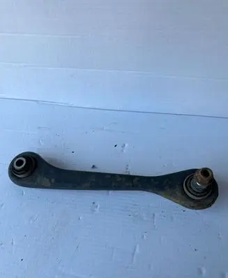 Volkswagen Tiguan Rear control arm