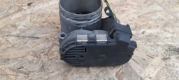 Alfa Romeo 147 Throttle valve
