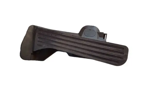 Volkswagen PASSAT CC Accelerator throttle pedal 6PV01053600 6PV010536