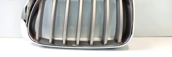 BMW X3 F25 Fender grill 51712337763 2337763