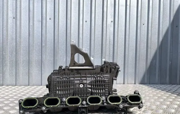 Mercedes-Benz GLS X167 Intake manifold 2560902000 A2560902000