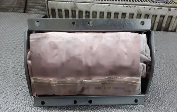 Volvo V70 Passenger airbag 9191928