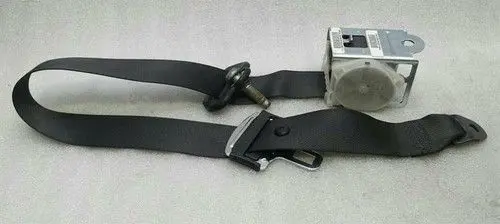 Dodge Challenger Rear seatbelt