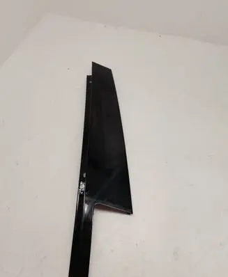 BMW 5 G30 G31 Rear door trim (molding) 7390140