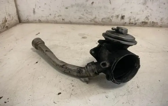 Mercedes-Benz C W203 EGR valve A6110900754