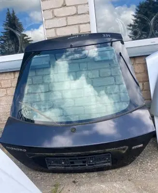 Ford Mondeo Mk III Tailgate/trunk/boot lid