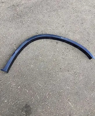 BMW X6 E71 Front arch trim 7176236