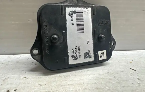Volvo XC60 Headlight ballast module Xenon 90053126