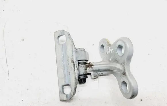 Volvo S60 Front door upper hinge A046572 31299543
