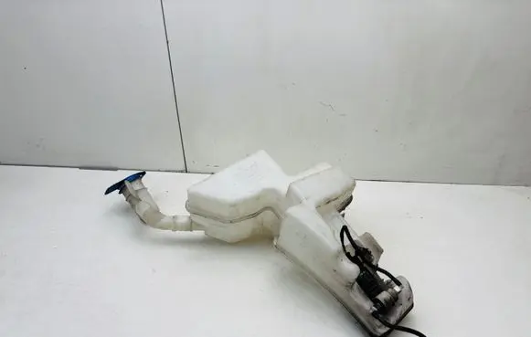 Volkswagen Touran II Windshield washer fluid reservoir/tank 1T0955453C 1T0955453D 1T0955453E