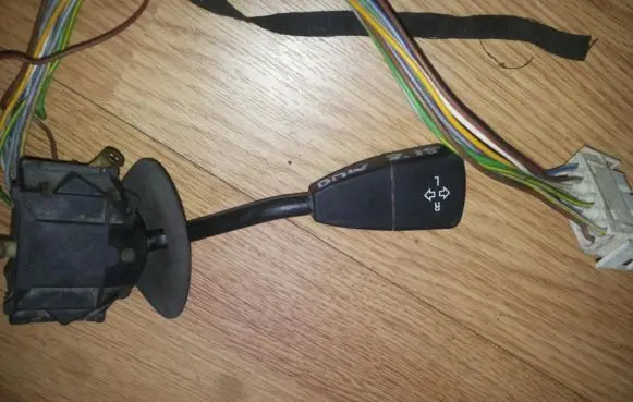 BMW 3 E36 Indicator stalk