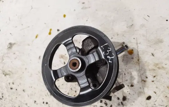 Mitsubishi Lancer X Power steering pump