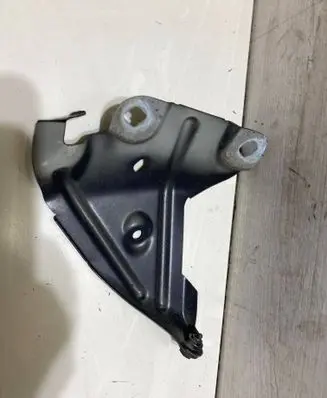 BMW X1 F48 F49 Fender mounting bracket 7351516